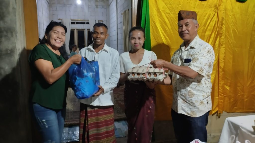 Ketua KBG St. Agustinus Berbagi Kasih Jadi Wujud Nyata Kata Kese dan Devosi Bulan Maria