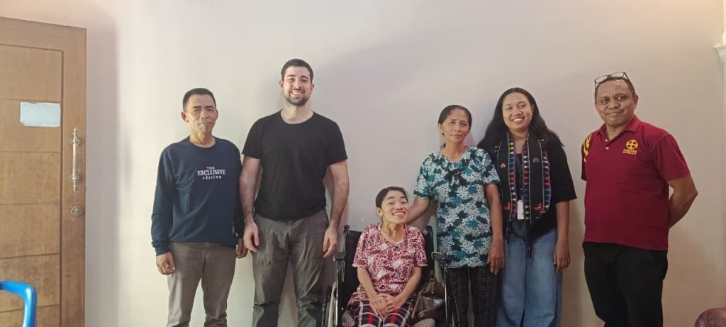 Menjemput yang Terpinggirkan Caritas Indonesia dan Caritas Italiana Bangun Komunitas Inklusif di Labuan Bajo Menjemput yang Terpinggirkan Caritas Indonesia dan Caritas Italiana Bangun Komunitas Inklusif di Labuan Bajo